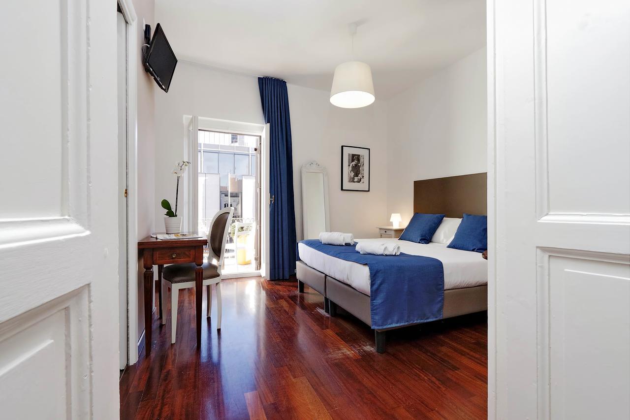 Midnight In Rome Guest House Bagian luar foto
